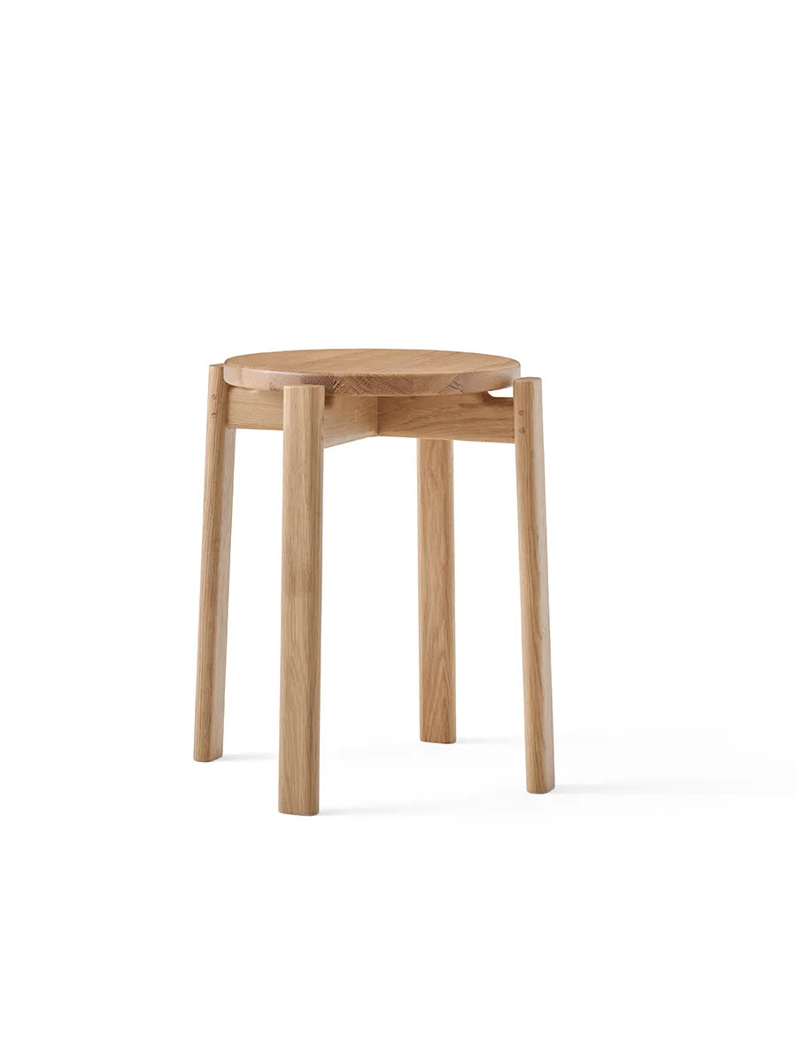 Passage Stool fra Audo Copenhagen - Oak - Jacobsen Plus