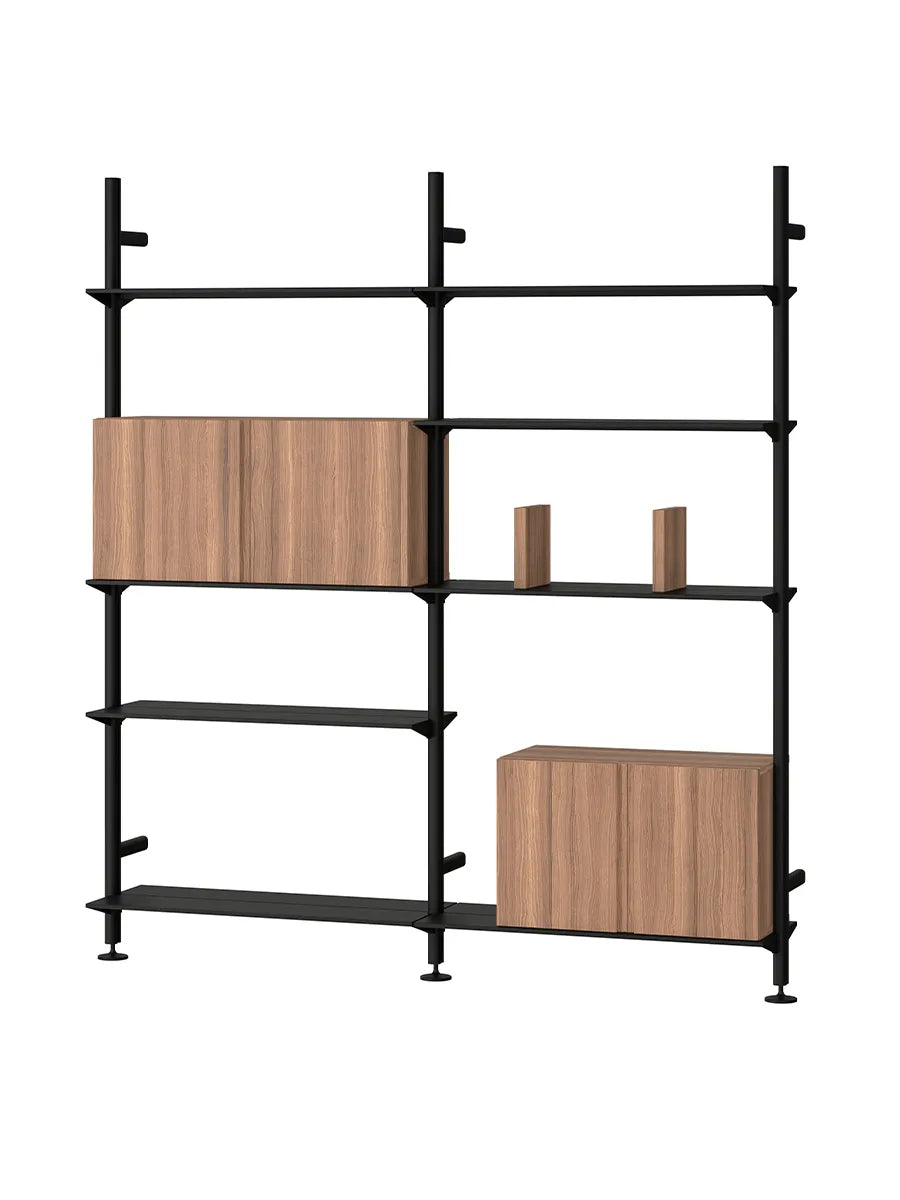 Pira G2 Floor-to-Wall Shelving Bundle D fra String - Sort - Valnød - Jacobsen Plus