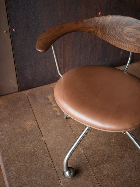 PP502 Kontordrejestol af Hans J. Wegner - 2 - Jacobsen Plus