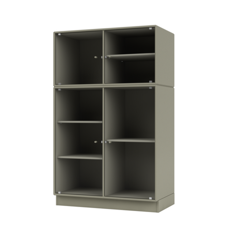 Ripple III Vitrineskab, inkl. sokkel fra Montana - Fennel / Sokkel 7 cm - Jacobsen Plus