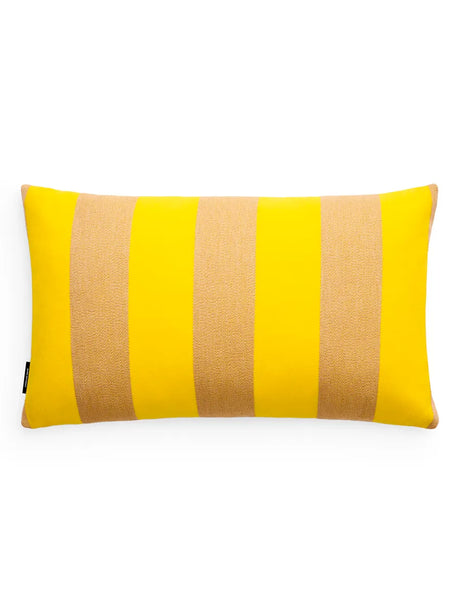 Reflex Cushion, 45 x 75 cm fra Kvadrat - Yellow-Beige - Jacobsen Plus