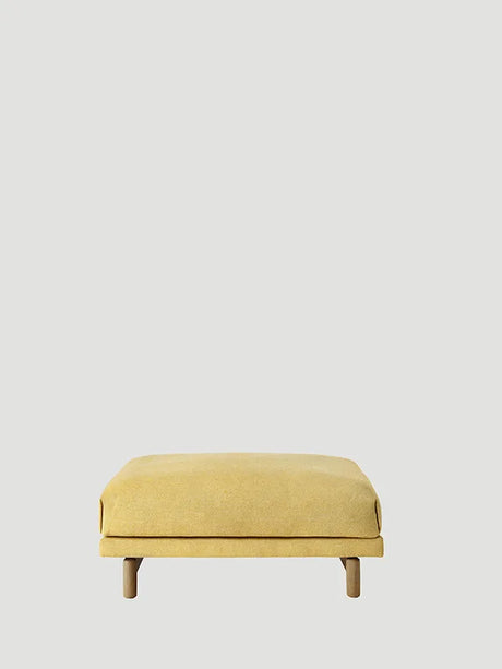 Rest puf fra Muuto - Light yellow - Hallingdal 407 / Eg - Jacobsen Plus