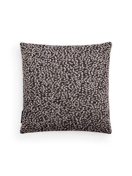 Ria Cushion, 45 x 45 cm fra Kvadrat - Dark Grey - Jacobsen Plus