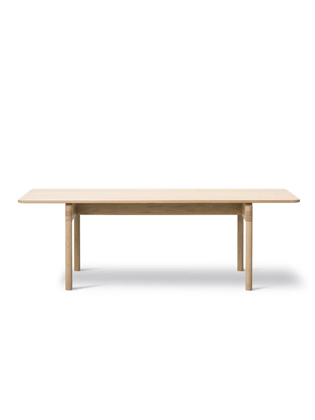 Post Spisebord 225 cm fra Fredericia Furniture - Sæbebehandlet eg - Jacobsen Plus