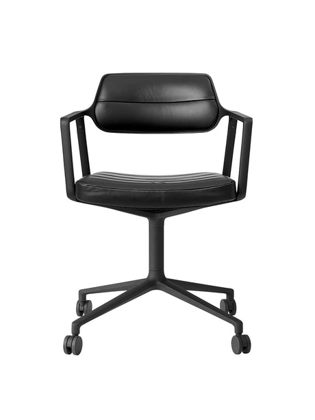 VIPP453 Swivel Chair m/hjul fra Vipp - Sort læder/sort stel - Jacobsen Plus