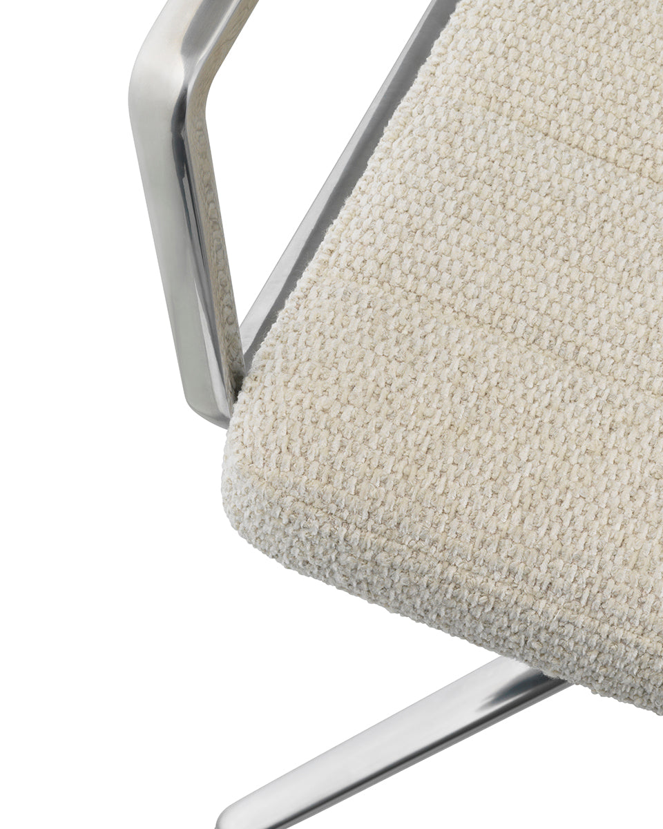 VIPP452 Swivel Chair, Wavy tekstil fra Vipp - 5 - Jacobsen Plus