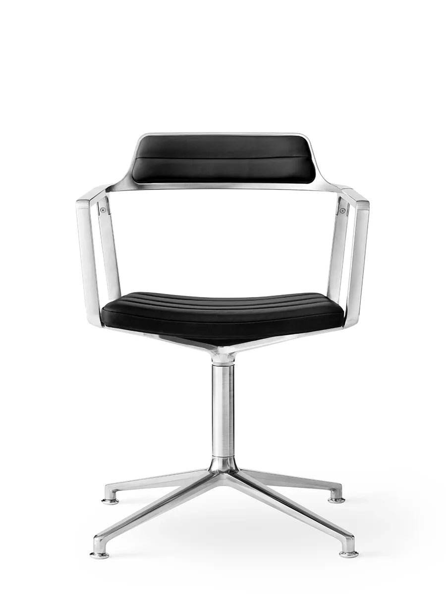 VIPP452 Swivel Chair, sort læder fra Vipp