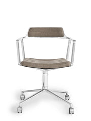 VIPP452 Swivel Chair m/hjul, dark sand fra Vipp