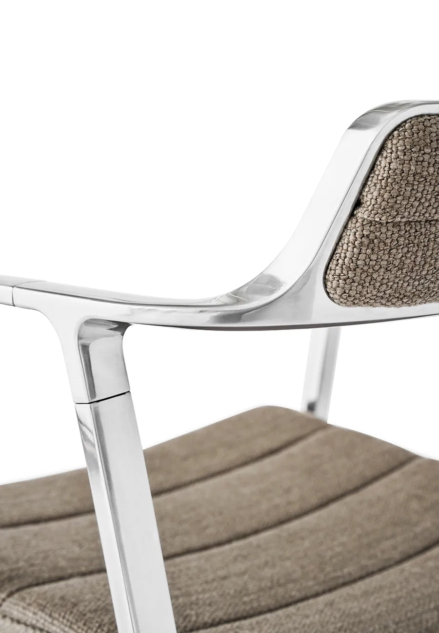 VIPP452 Swivel Chair, dark sand fra Vipp