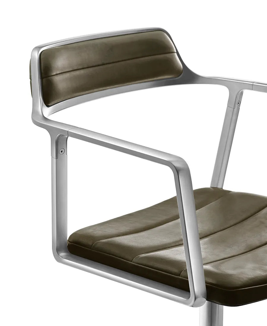VIPP452 Swivel Chair, bosco grøn læder fra Vipp
