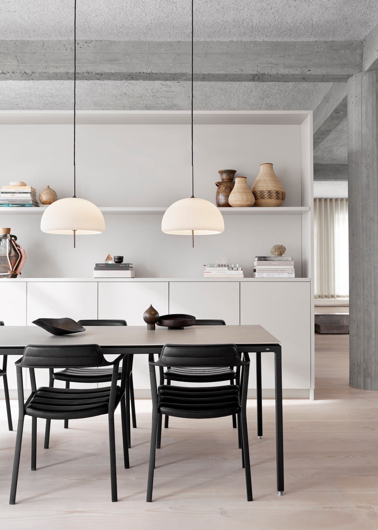 Bord, medium fra Vipp - 2 - Jacobsen Plus