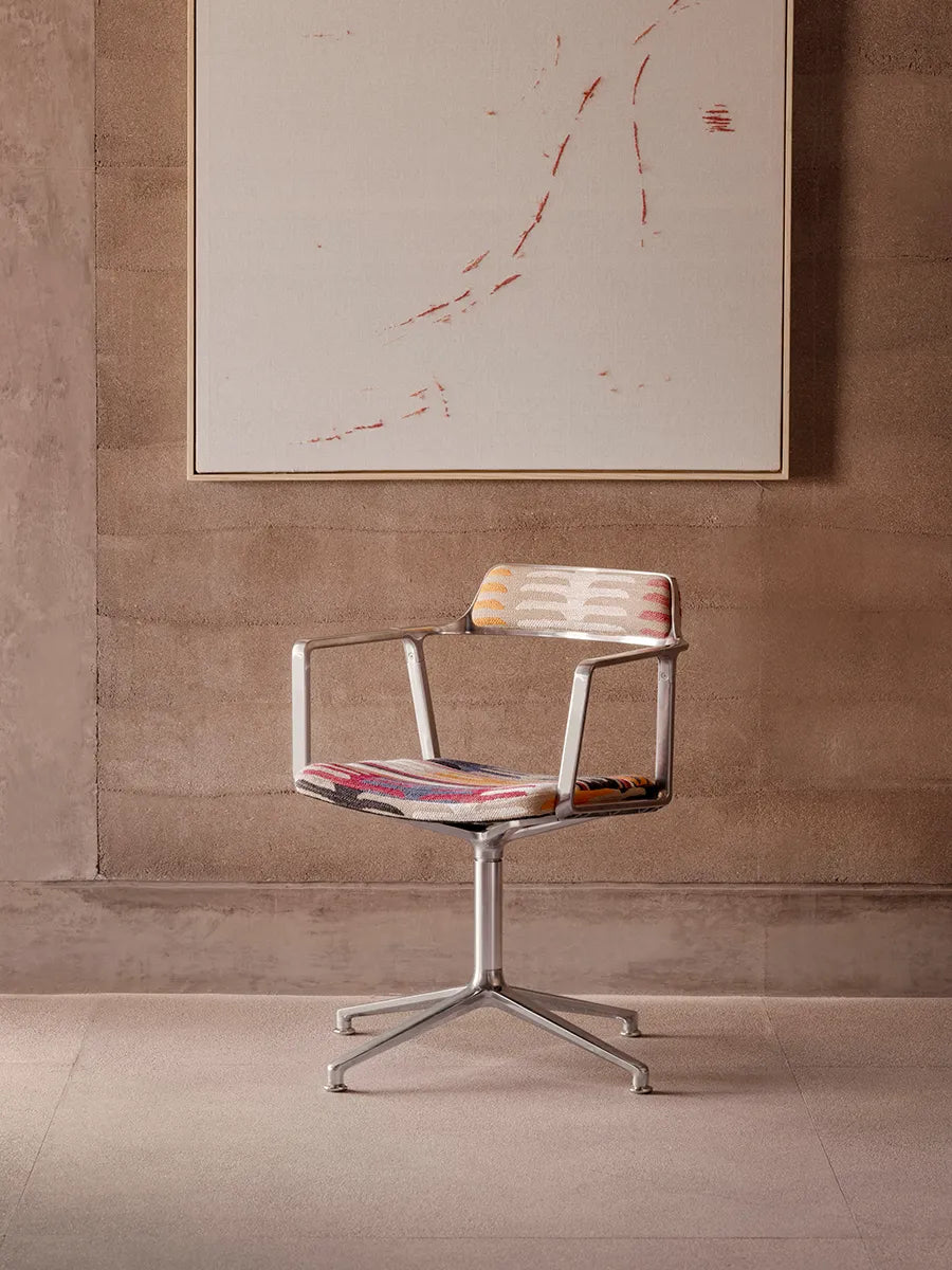 VIPP452 Swivel Chair, todos santos fra Vipp