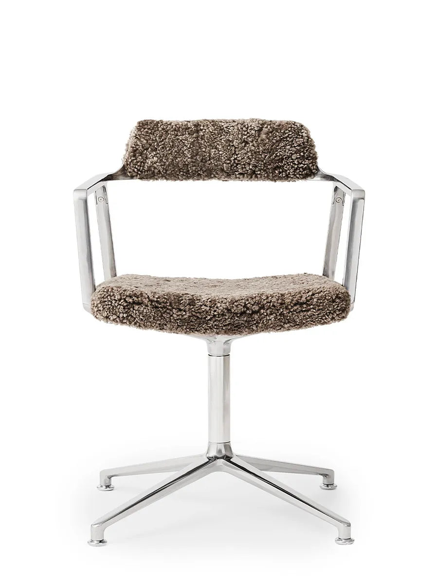 VIPP452 Swivel Chair, curly edition fra Vipp