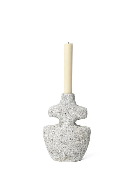 Yara Candle Holder Medium, grey pumice fra Ferm Living - 1 - Jacobsen Plus