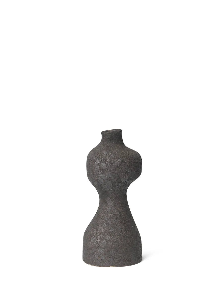 Yara Vase Medium, rustic iron fra Ferm Living - 1 - Jacobsen Plus