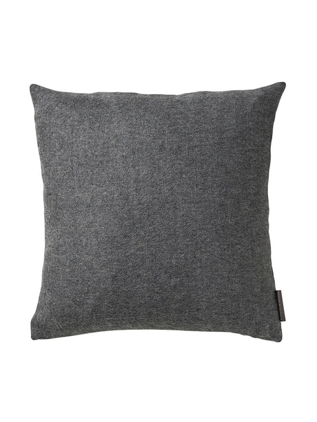 Arequipa pude, 40x40 cm fra Silkeborg Uldspinderi - Dark Grey - Jacobsen Plus
