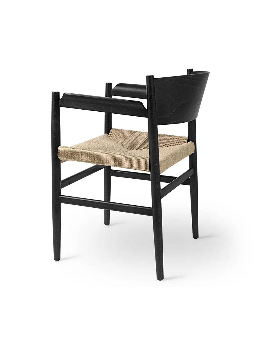 Nestor armstol, sort bøg med natur flet fra Mater