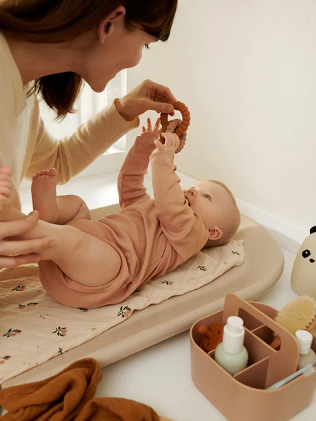 Cille Changing Mat, sandy fra Liewood - 2 - Jacobsen Plus