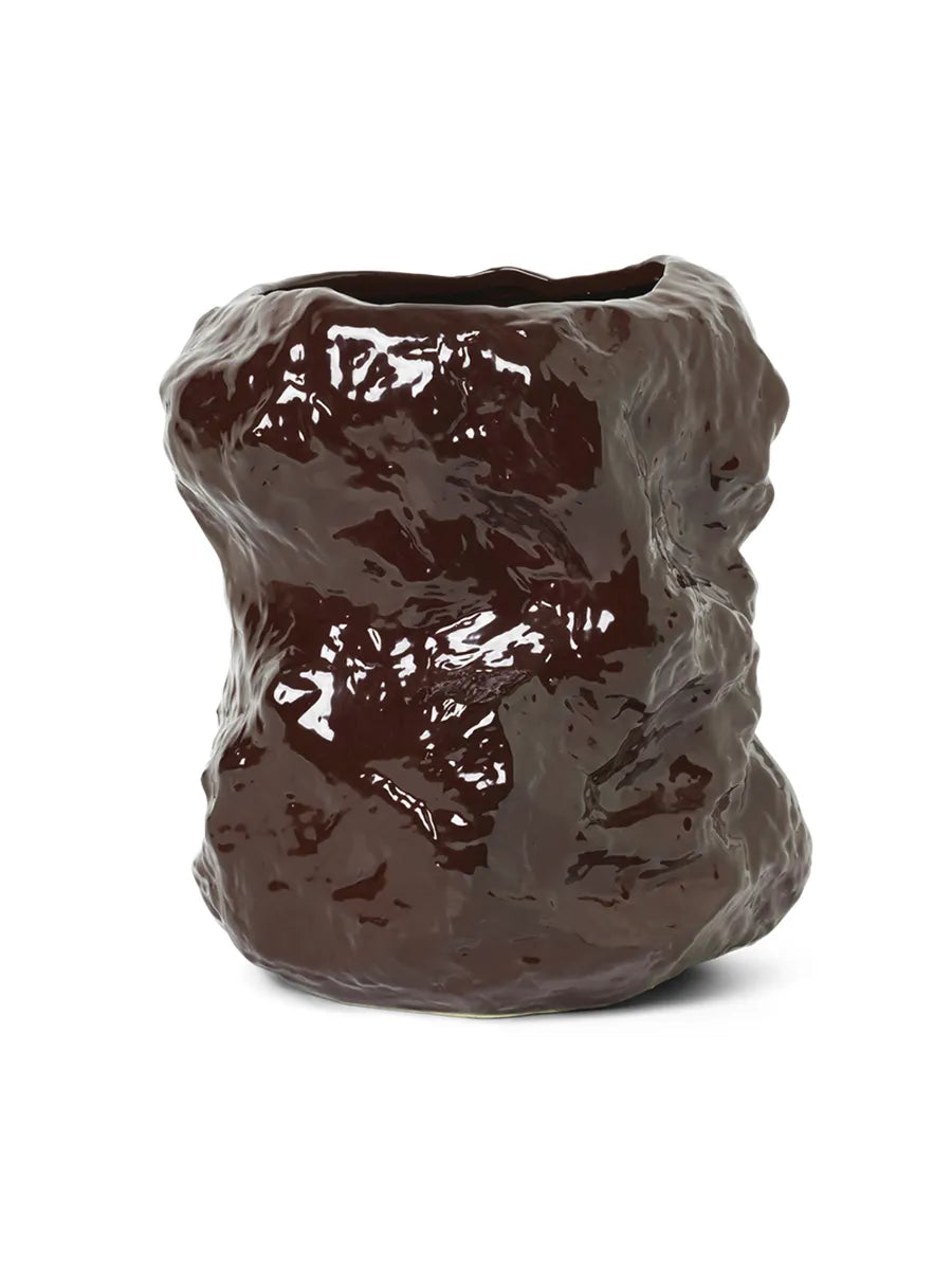 Tuck Vase fra Ferm Living - Red brown - Jacobsen Plus