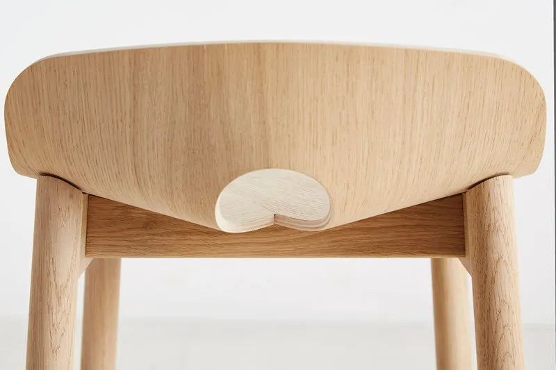 Mono Bar Stool fra Woud