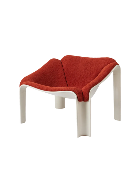 F300 Lounge Chair fra Gubi - Alabaster White - Alouette Dedar 006 - Jacobsen Plus