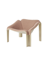 F300 Lounge Chair fra Gubi - Pastel Green - Belsuede Special FR Dedar 132 - Jacobsen Plus