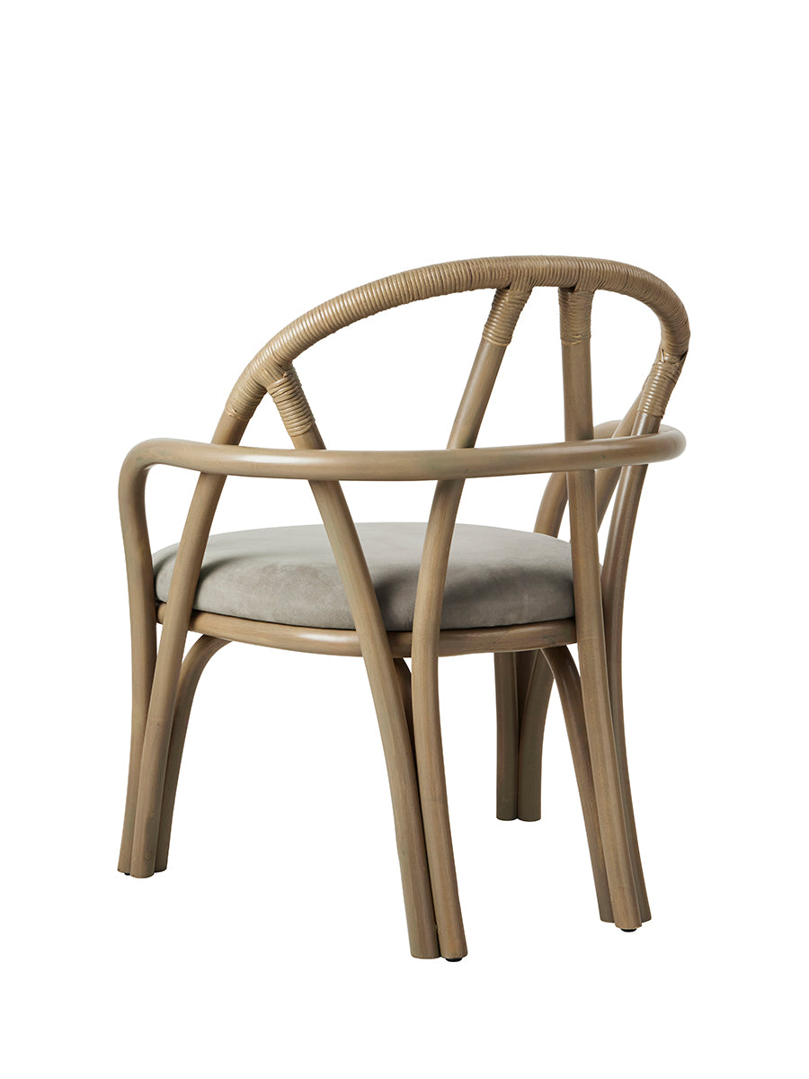 Bistra Lounge Chair fra GUBI