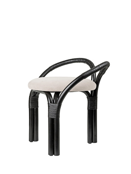 Bistra Stool fra GUBI - Ebony Painted Rattan / Fustagno 001 - Jacobsen Plus