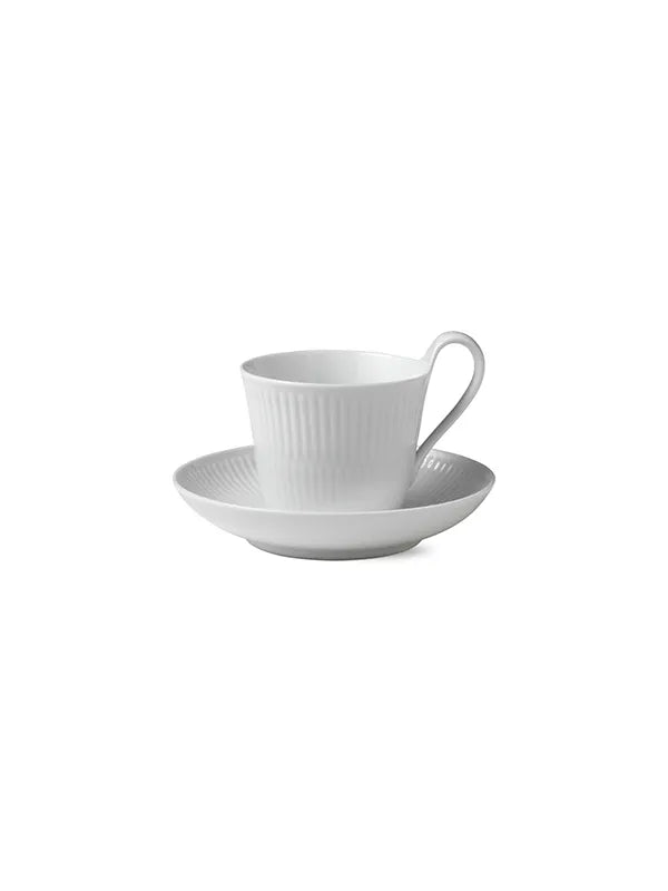 Royal Copenhagen Hvid Riflet, højhankskop med underkop 25 cl - 1 - Jacobsen Plus