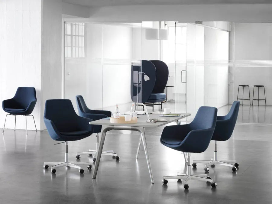 Lille Giraf Kontorstol af Arne Jacobsen - 3 - Jacobsen Plus
