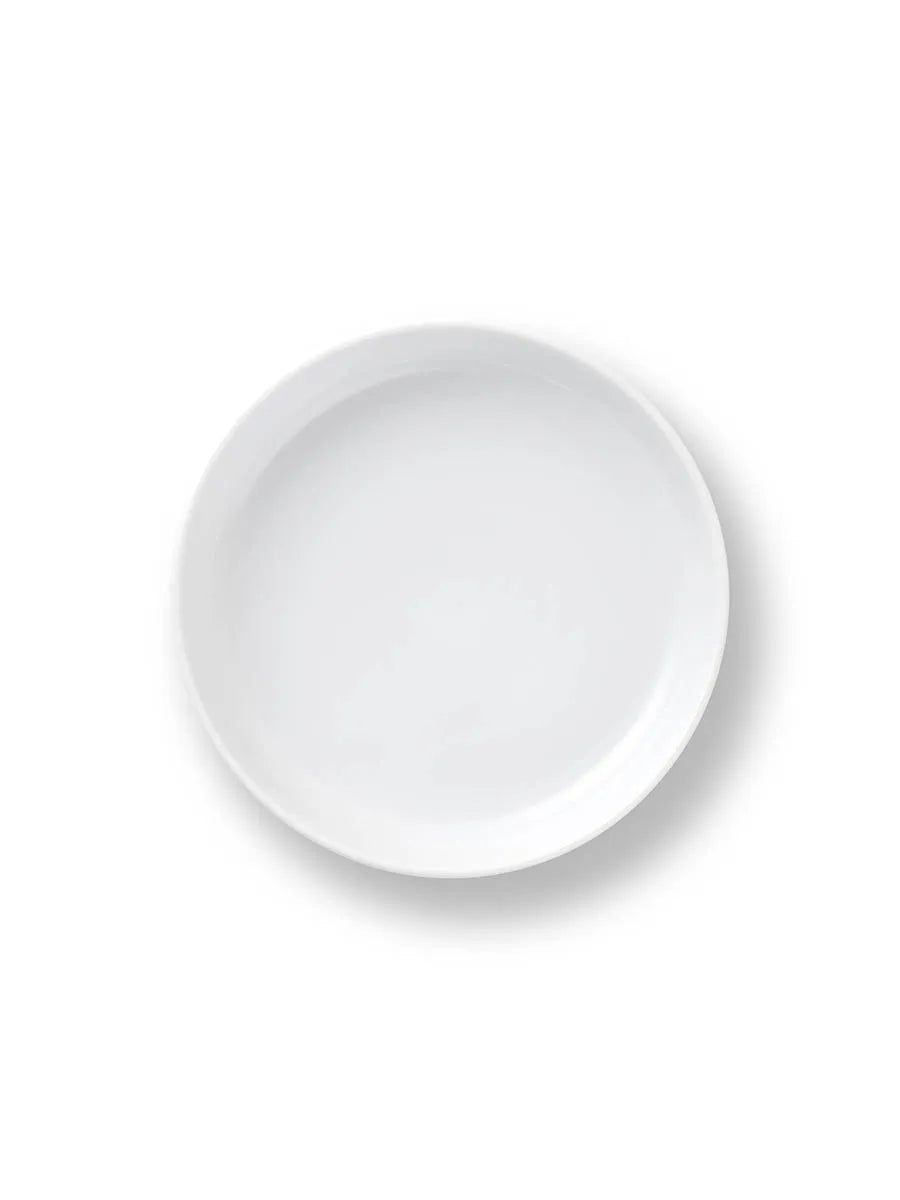 Royal Copenhagen Hvid Riflet, rundt ovnfast fad 18,5 cm