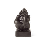 Gorilla med hånden mod kinden fra Royal Copenhagen - 1 - Jacobsen Plus