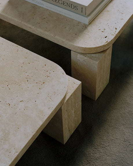 Atlas Sofabord 600x600, Unfilled Travertine fra New Works - 2 - Jacobsen Plus