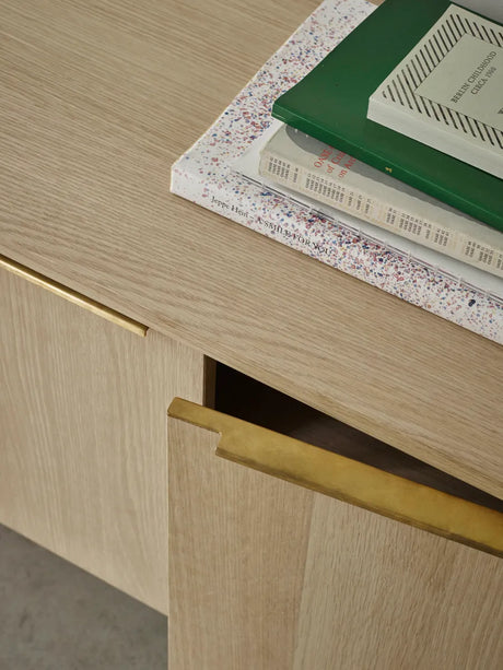 Skagerak Jut Cabinet fra Fritz Hansen - Olieret eg - Jacobsen Plus