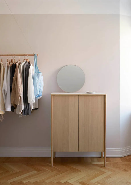 Skagerak Jut High Cabinet fra Fritz Hansen - Olieret eg - Jacobsen Plus