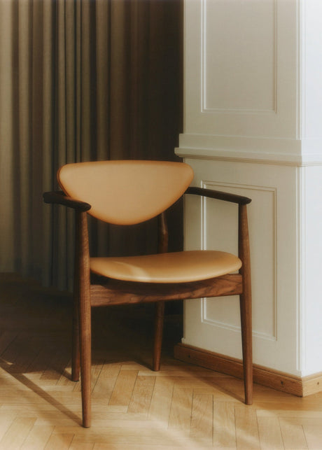 109 Armchair, eg klar olie af Finn Juhl - 1 - Jacobsen Plus