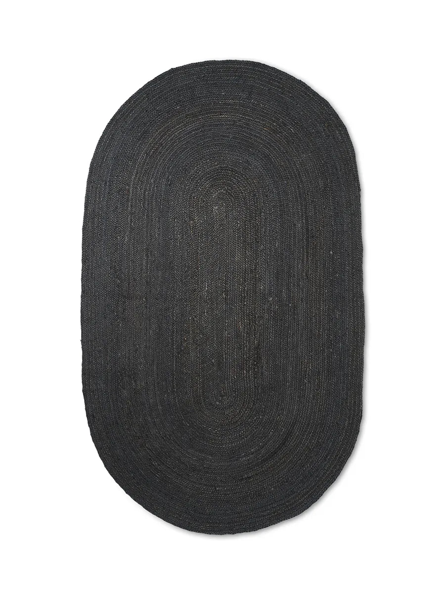 Eternal Oval Jute Rug - Black fra Ferm Living - Small: B140 x H240 cm - Jacobsen Plus