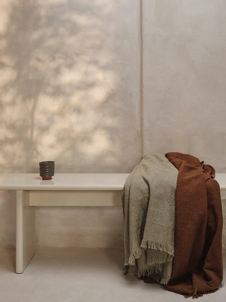 Weaver Throw fra Ferm Living - Avocado - Jacobsen Plus