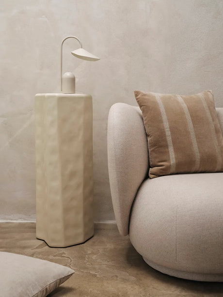 Senti Stripe Cushion fra Ferm Living - Carob Brown - Jacobsen Plus