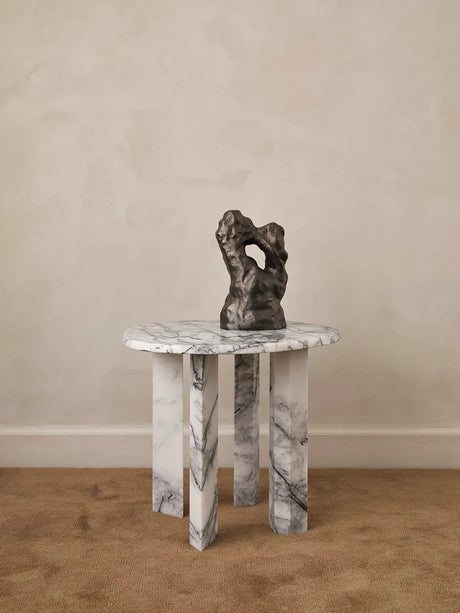 Taula Side Table fra Ferm Living - Sand - Jacobsen Plus
