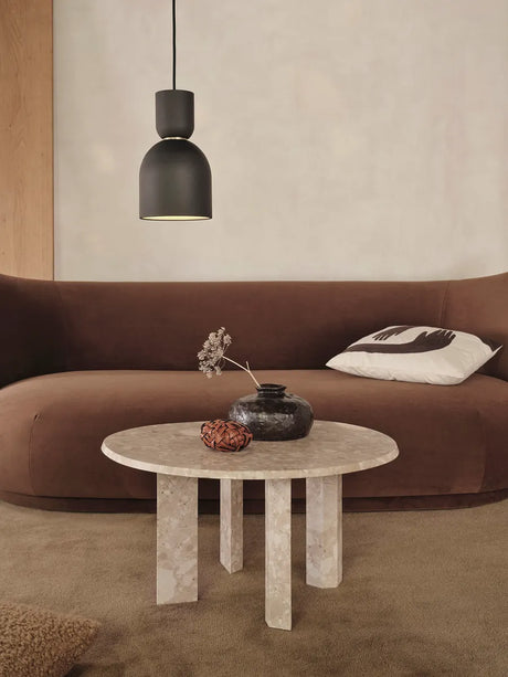 Taula Coffee Table fra Ferm Living - Sand - Jacobsen Plus