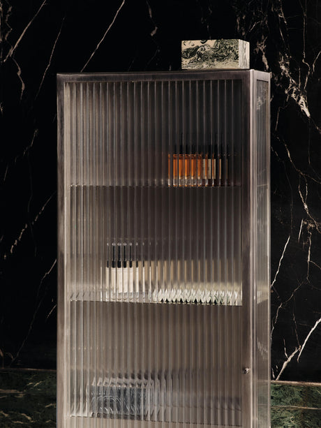 Haze Wall Cabinet, reeded glass 35x100 fra Ferm Living - Black - Jacobsen Plus