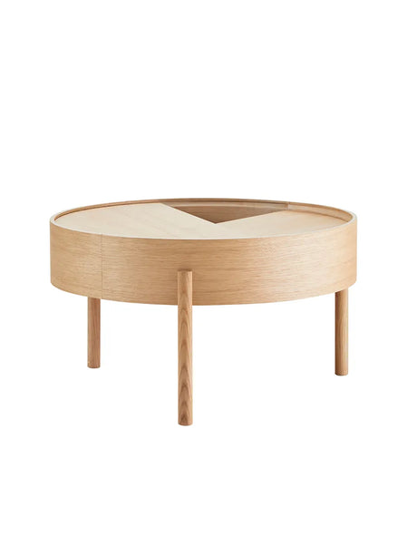 Arc Coffee Table, Ø 66 cm fra Woud - Oiled Oak - Jacobsen Plus