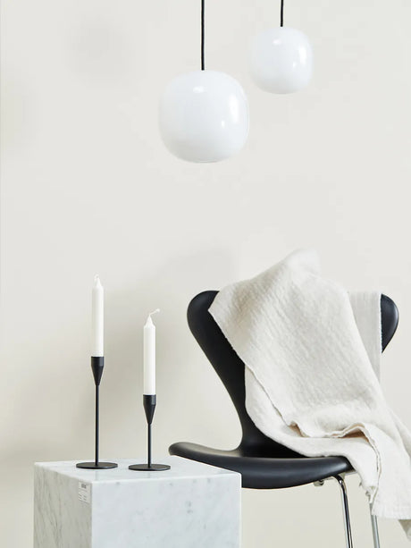 Venus Lysestage, sort fra Piet Hein - Table - H: 21 cm - Jacobsen Plus