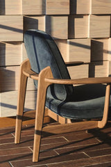 Fred Lænestol, valnødfarvet eg fra Fritz Hansen - Christianshavn / BLUE-ORANGE (1135) - Jacobsen Plus