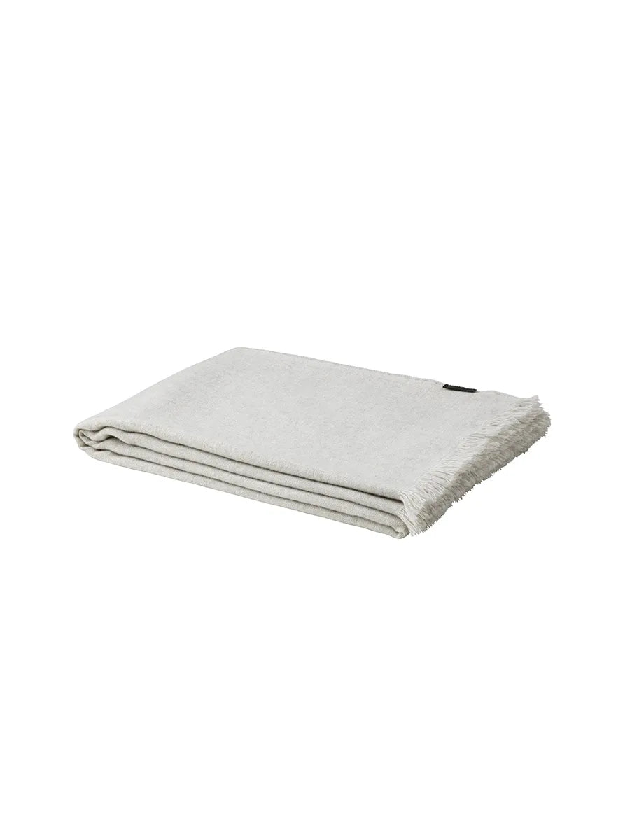 Classic Throw, merino uld fra Fritz Hansen - 1 - Jacobsen Plus