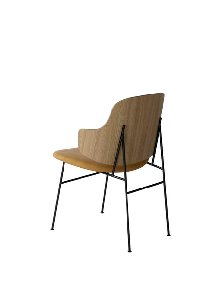 The Penguin Dining Chair, Læder fra Audo Copenhagen - Walnut / Dakar 0250 - Jacobsen Plus
