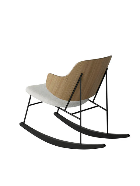 The Penguin Rocking Chair, Polstret fra Audo Copenhagen - Walnut / Re-wool 218 - Jacobsen Plus