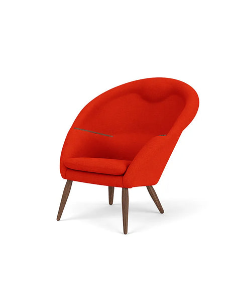 Oda Lounge Chair fra Audo Copenhagen - Valnød - Hallingdal 65 600 - Jacobsen Plus