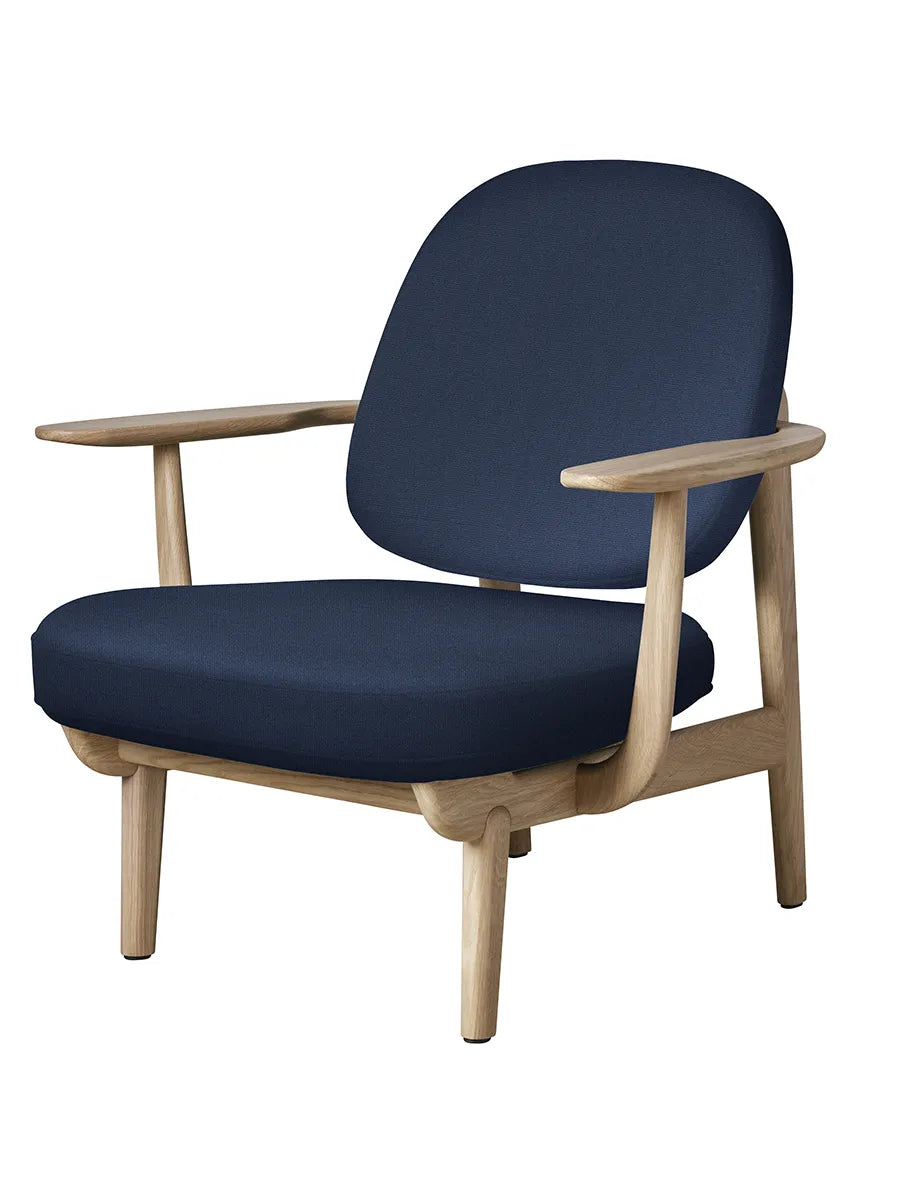 Fred Lænestol, lakeret eg fra Fritz Hansen